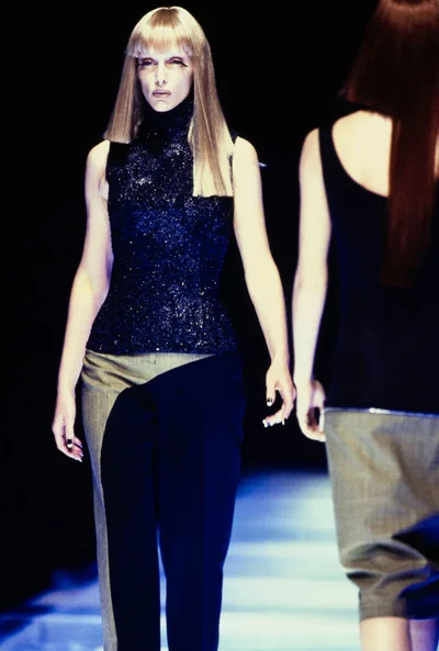 Look 24